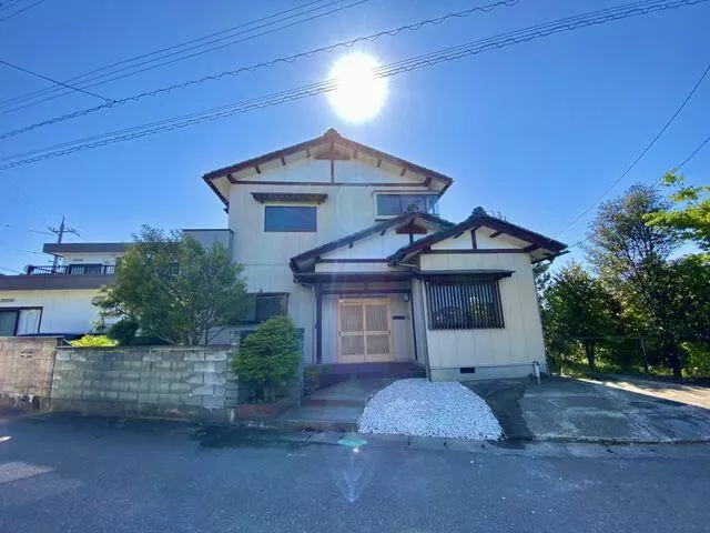 Sakai City, Harue-cho Hondo (Nishi-Harue Heartpia Station) 2-story 7DK
