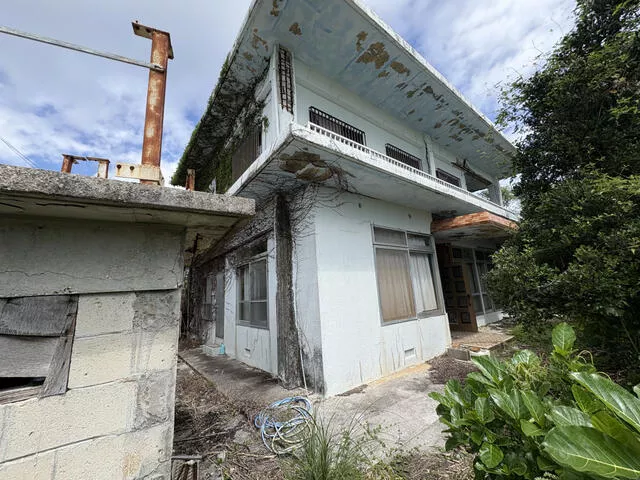 Nanjo City, Chinen, 2-story, 8DK