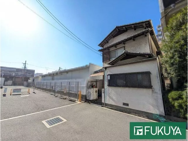 ■ Land approximately 20.5 tsubo, land frontage 5.5 m, property located in a spacious area with a 6 m front road