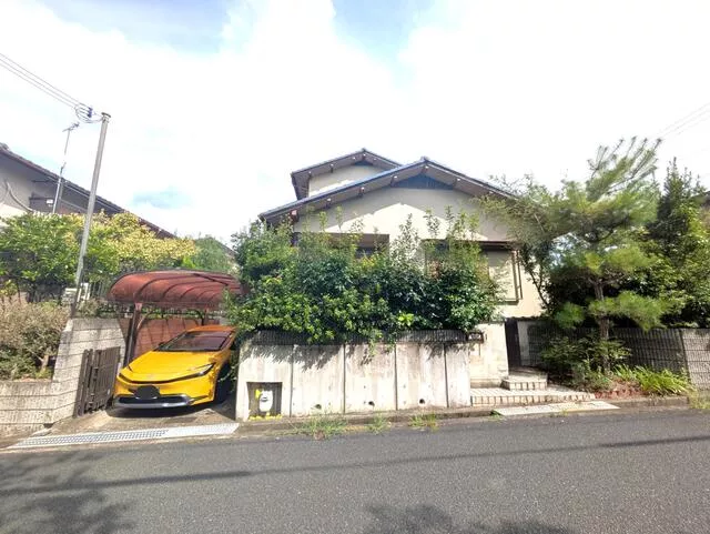 Kizugawa City, Minakamodai 14-chome (Kamo Station) 2-story 5LDK