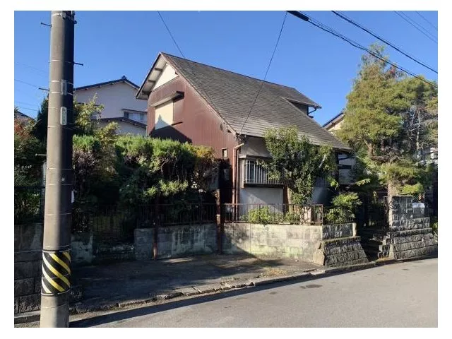 3 Hatobukidai (Nishi-Kani Station) 3 million yen