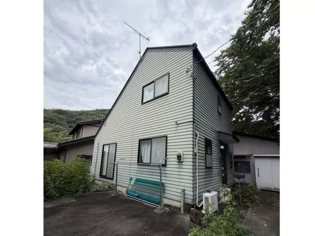 "Viewing reservation available" ■ 3LDK used house near golf course ■ \ Special benefits for store reservation /
