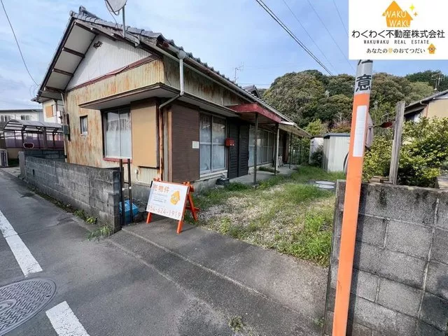 Good access to National Route 1 bypass♪ Supermarkets are abundant within a few minutes by car♪ Renovation recommended