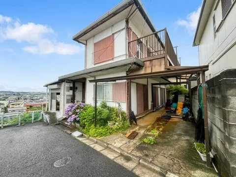 Hiratsuka City Kataoka (Tsurumaki Onsen Station) 2-story 3LDK