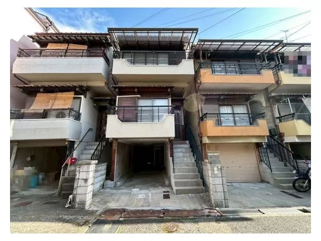 Garage with shutter available! Renovation work completed in May of the 7th year of Reiwa!