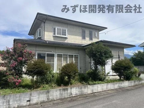 Renovation scheduled for completion in October! A 5DK filled with safety and livability