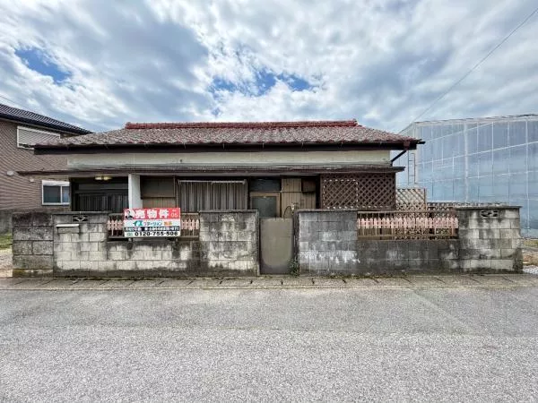 Asahi City Ro (Asahi Station) Single-story building 3DK