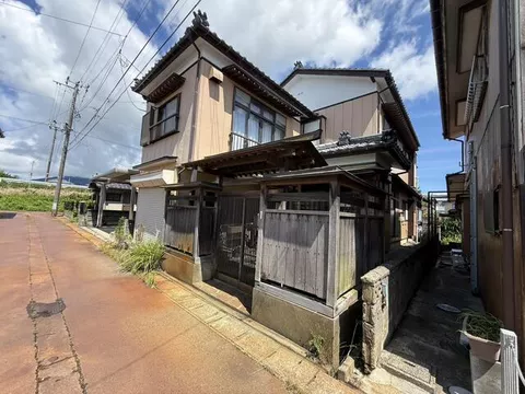 Tsubame City Yoshida Sakaemachi (Yoshida Station) 2-story 8DK - Image 2