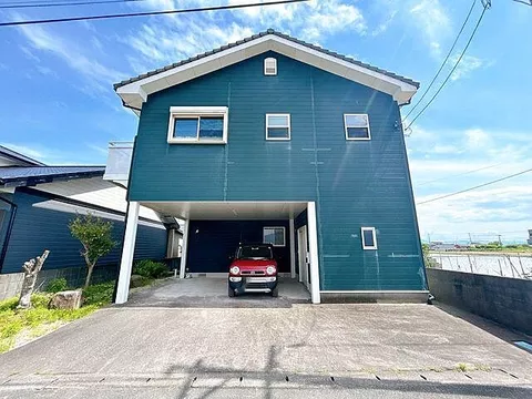 Used single-family home in Mikazuki Town, Ogi City, Kaneda