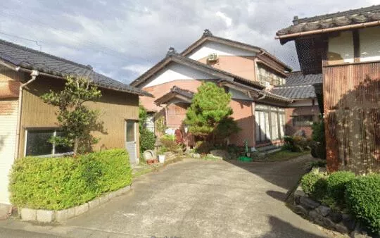 Niigata City Nishikambara Ward Hataya (Echigo-Sone Station) 2-story 4LDK