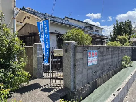 Handai 2-chome, Kaizuka City (Higashi-Kaizuka Station) Single-story building 3LDK