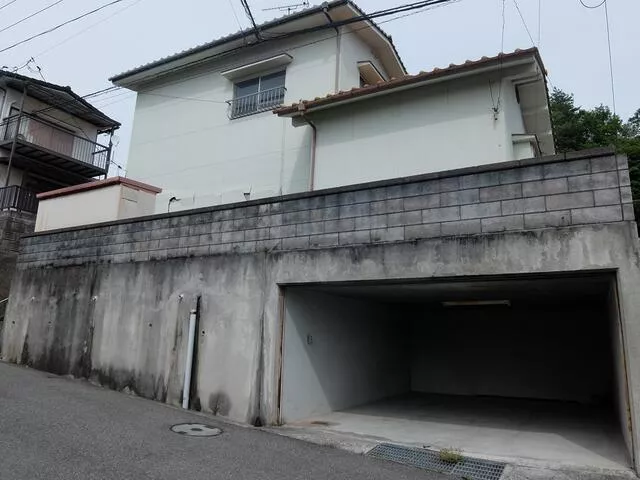 4, Fujio-cho, Iwakuni-shi, Iwakuni (Fujio station) 2F 3LDK

900,000 yen