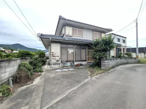 Narutocity, Oasa-cho, Hinoki, Higashi-Bari (Bando Station) 2-story building 8DK