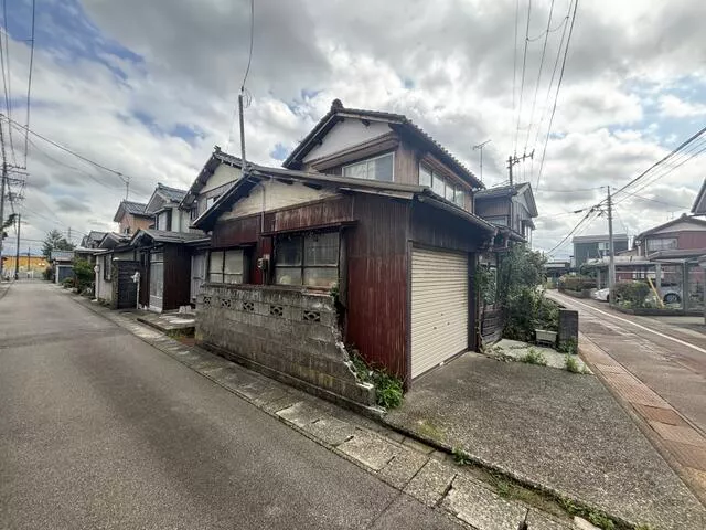 Sanjo City, Minami Shinbo (Sanjo Station) 2-story 3DK