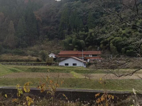 Hamada-shi, Asahi-cho, Kurao One-story building, 3DK

1,690,000 yen
