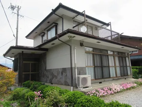 Oaza Konan Okuma (Chino Station) 9 million yen
