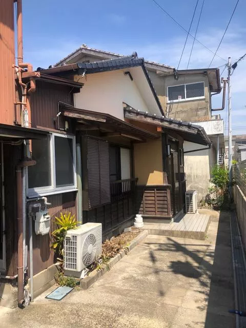 Karatsu City, Kumahara Town (Karatsu Station) 2-story building 7DK