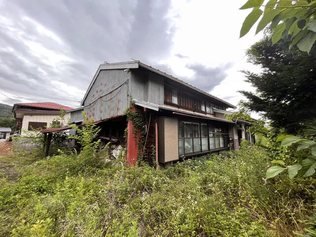 Tsuru City Sakae (Higashikatsura Station) 2-story 7K