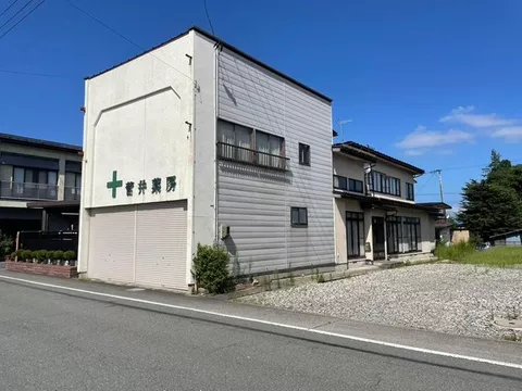 Used residential property with store near Yamabe Station