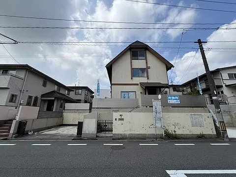 Used single-family home Makuyama-dai 8-chome - single-family home