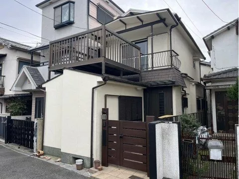 ■ Good location within walking distance to the station and convenient living facilities ■ Vacant, so viewing is possible anytime