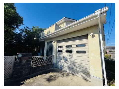 《Land area over about 93 tsubo, rare spacious 5SLDK, lovely garage included, good living environment》