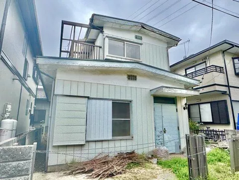 Toride-shi, Toride (Fujishiro Sta.) 2F 4DK

2.3 million yen