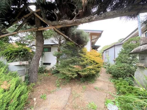 Fuefuki-shi, Ichinomiya-cho, Sueki (Ishiwa Onsen Sta.) Single story house, 4K

Single-story house 4K 3.5 million yen