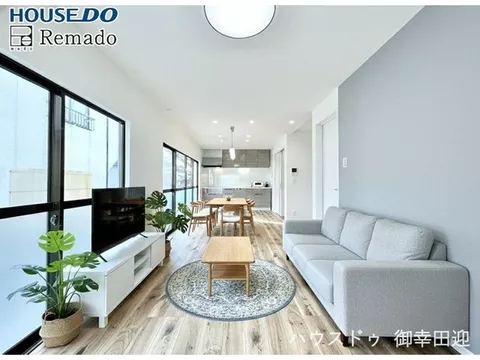 Available for viewing today! Renovated♪ Parking for 2 cars♪ 4-minute walk to convenience store♪