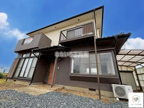 【Fully renovated house】Parking for 2 cars♪【Available for viewing as it is vacant】New water facilities♪