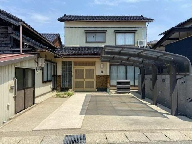 Kahoku City, Takamatsu (Takamatsu Station) Single-story building 8DK