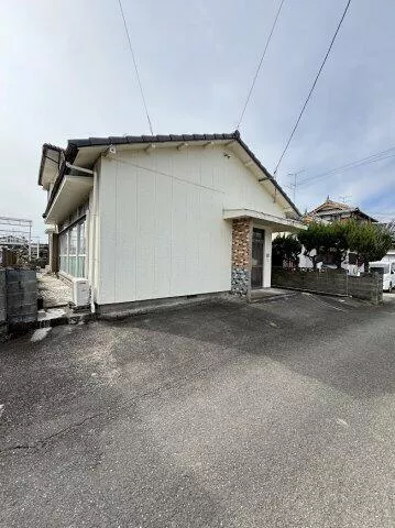 Yatsushiro City, Kojō Town (Yatsushiro Station), 2-story building, 6DK
