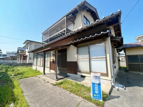 Yonago City, Ryosanyanagi (Sanbonmatsuguchi Station) 2-story building 5DK