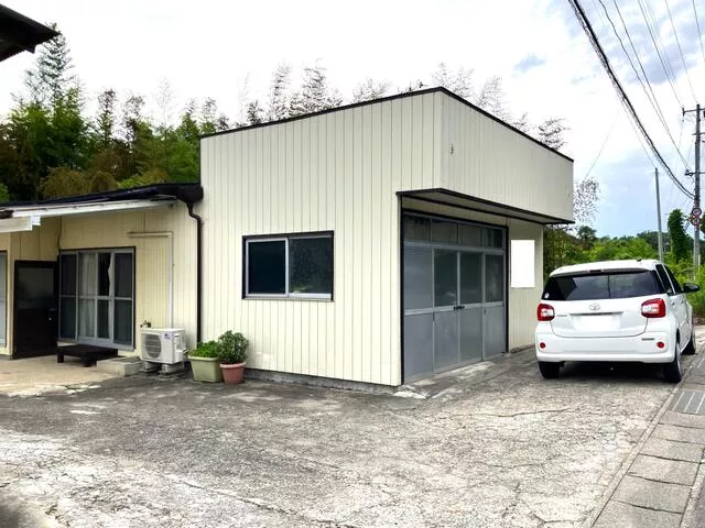 Koriyama City, Nishida Town, Onikuda, Gotanda (Hiyori Station) single-story building 4DK