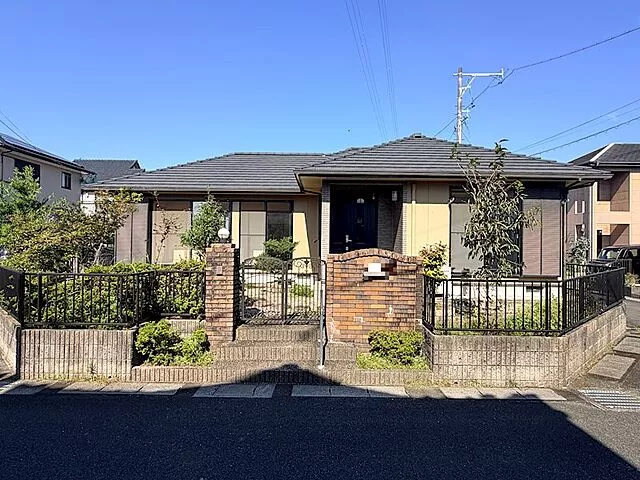 Used single-family home, Ishinda Hirano