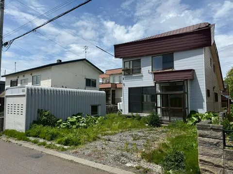 Iwamizawa City, Rokujou Higashi 11-chome (Iwamizawa Station) 2-story 3SLDK