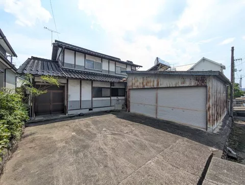 2 stories in Yokoyama, Tsuyama City (Tsuyama Station) 8K