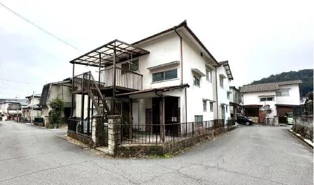 Himeji City, Yumesaki-cho Maenosho (Mizoguchi Station) 2-story 4DK