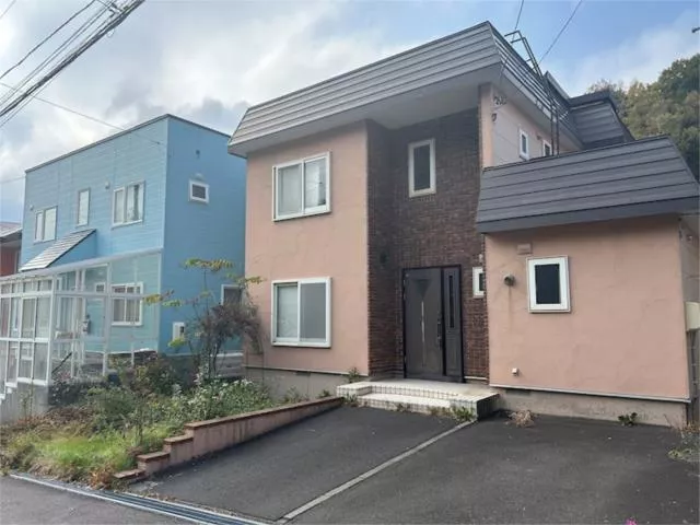 Otaru City, Shinko 1-chome (Asari Station) 2-story 4LDK