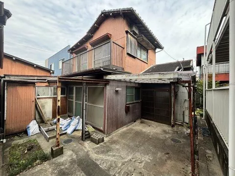 Tsu City, Kaigan-cho (Tsu Shinmachi Station) 2-story building, 5DK