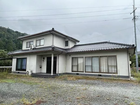 Tomata County, Kagamino Town, Kakamimi (Inshou Station) 2-story 5LDK