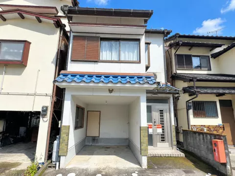 Kochi City, Yokohama Higashimachi (Sanbashi-dori Gochome Station), 2-story, 4DK