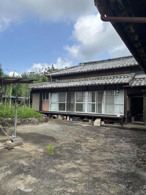 Isahaya City, Takaki Town, Kamiyo (Koe Station) Single-story building 6LDK