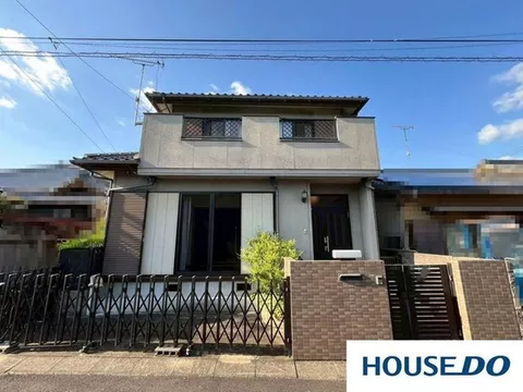 ◇Ichijo Komuten house ◇Approximately a 10-minute walk to elementary and middle schools ◇Spacious garden suitable for home gardening