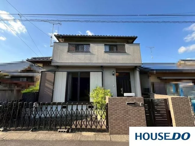 ◇Ichijo Komuten house ◇Approximately a 10-minute walk to elementary and middle schools ◇Spacious garden suitable for home gardening