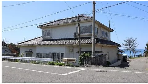 Used single-family home in Kosakawa, Nikaho City