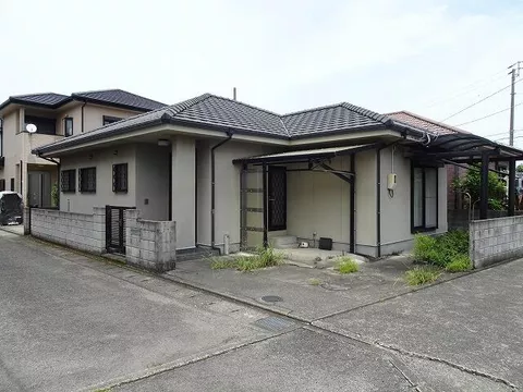 Komatsushima City, Kaniso Town (Awakakaishi Station), single-story, 2LDK