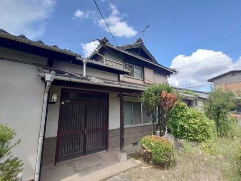 Kakogawa City, Onoe Town Ikeda (Hama no Miya Station), two-story building, 9DK