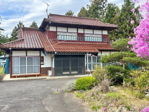 "How about a DIY base or a hobby house?"