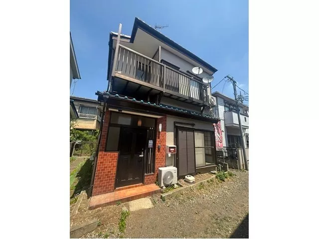 Seller property, no agent fee. 4 minutes to the bus stop! One bus to Tanashi, Kichijoji, and Mitaka! 3 minutes to the convenience store.